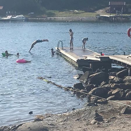 Fagerbacka Torp. Soet Stuga Naera Havet Lysekil Kültér fotó
